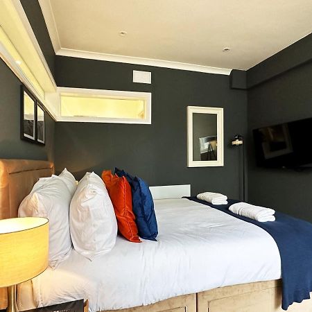 Liam Place Near Hyde Park - 1 Double Bed, 1 Sofa Bed, Spacious Apartment, Private Entrance Londra Dış mekan fotoğraf