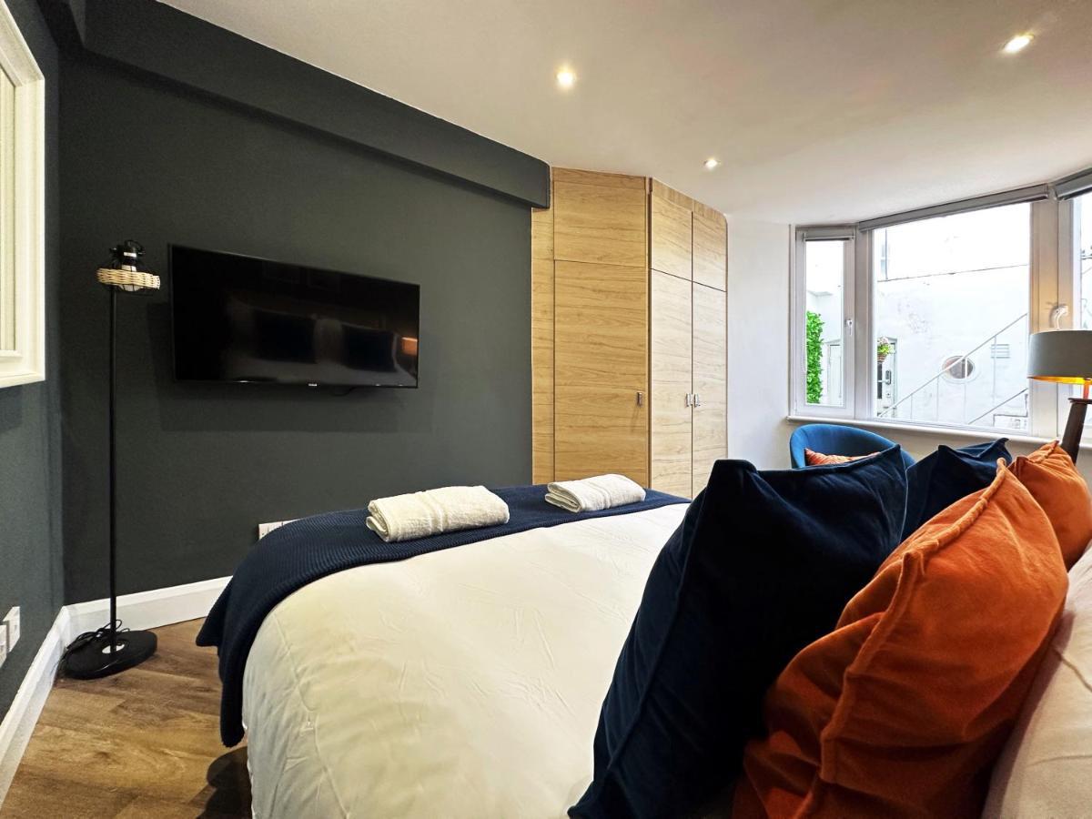 Liam Place Near Hyde Park - 1 Double Bed, 1 Sofa Bed, Spacious Apartment, Private Entrance Londra Dış mekan fotoğraf