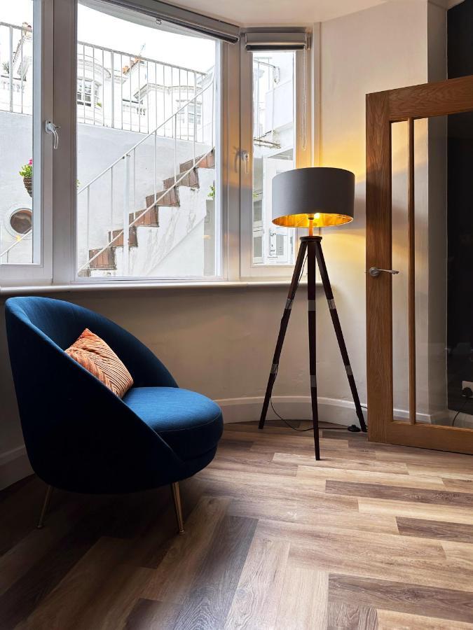 Liam Place Near Hyde Park - 1 Double Bed, 1 Sofa Bed, Spacious Apartment, Private Entrance Londra Dış mekan fotoğraf