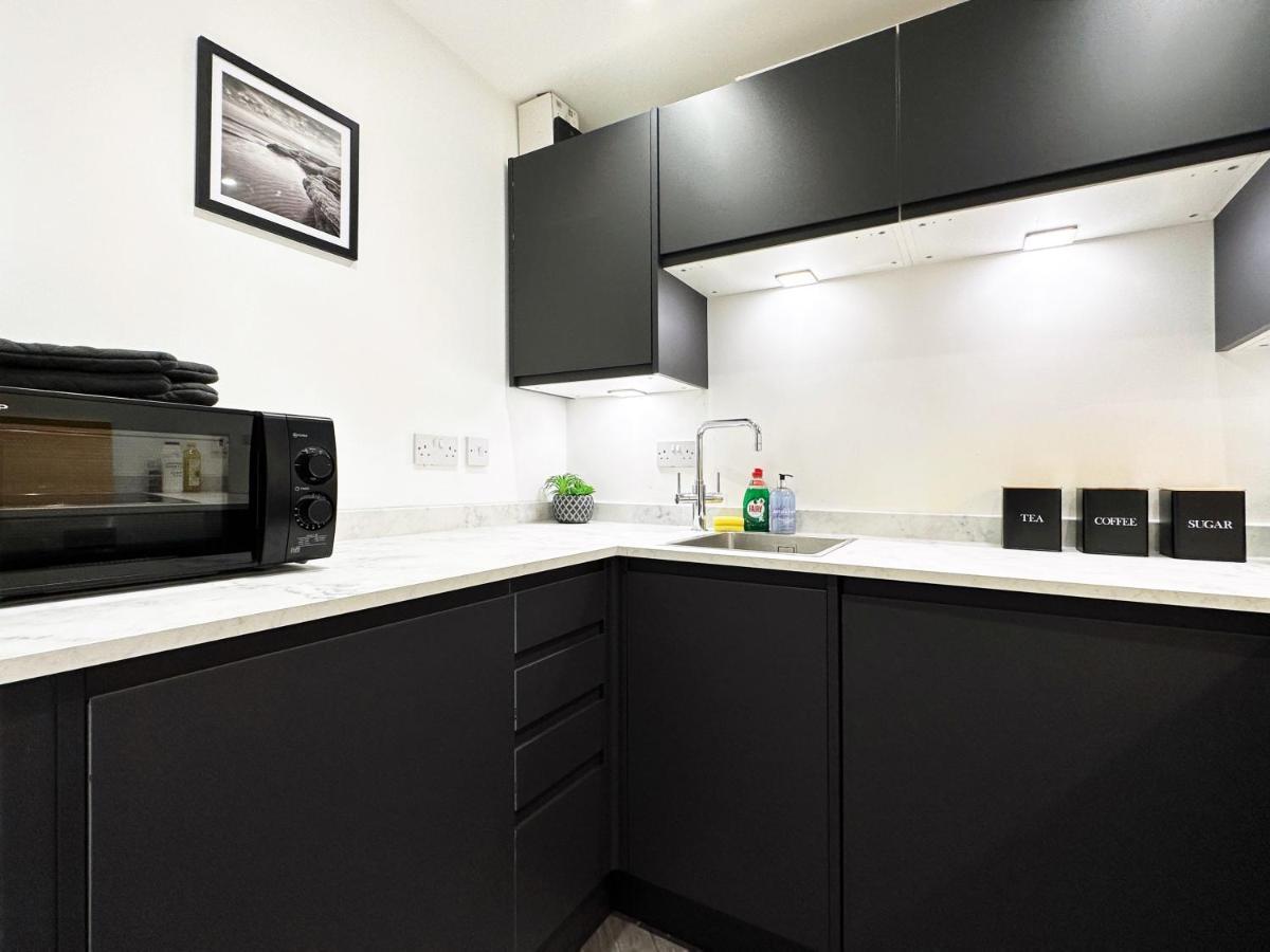 Liam Place Near Hyde Park - 1 Double Bed, 1 Sofa Bed, Spacious Apartment, Private Entrance Londra Dış mekan fotoğraf