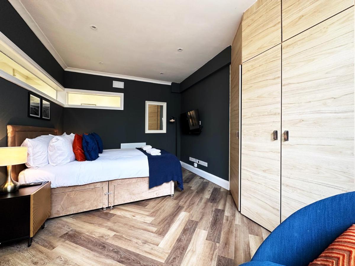 Liam Place Near Hyde Park - 1 Double Bed, 1 Sofa Bed, Spacious Apartment, Private Entrance Londra Dış mekan fotoğraf